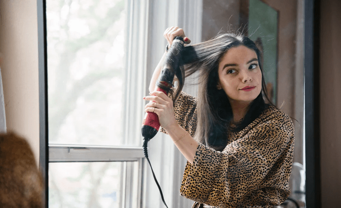 What Is a Hot Air Brush and Why Its a Game Changer for Everyday Styling